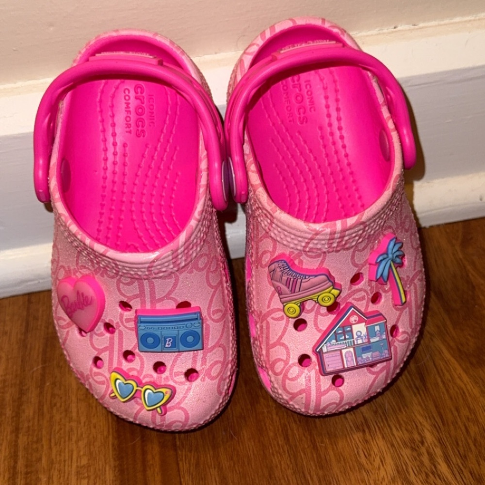 Barbie CROCS